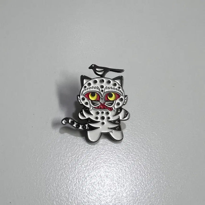 [BUNJANG] National Museum of Korea Magpie and Tiger Badge / 국중박 까치 호랑이 배지 뱃지 뮷즈 호작도 케데헌