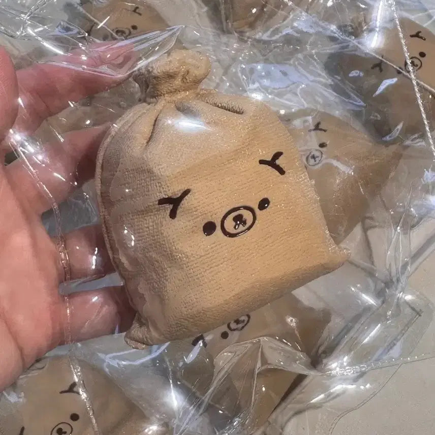[BUNJANG] Dodoshope Genuine Podaekuma Mallangi Squishy / 도도샵 정품 포대쿠마 말랑이