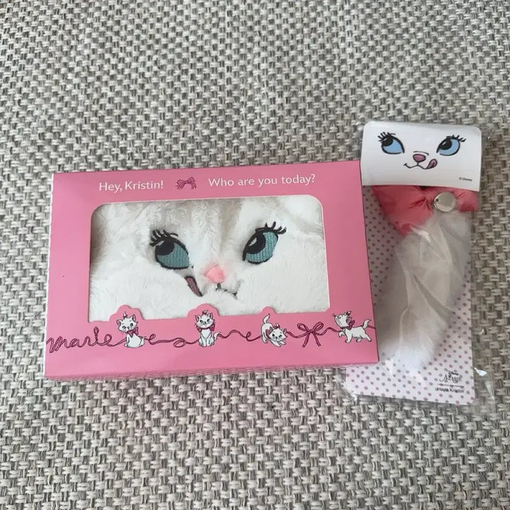 [BUNJANG] IVE Wonyoung Happy Kris Marie Faux Fur Pouch + Tail Keychain Set / 아이브 원영 역조공 하파크리스틴 마리 퍼 파우치 + 꼬리 키링 세트
