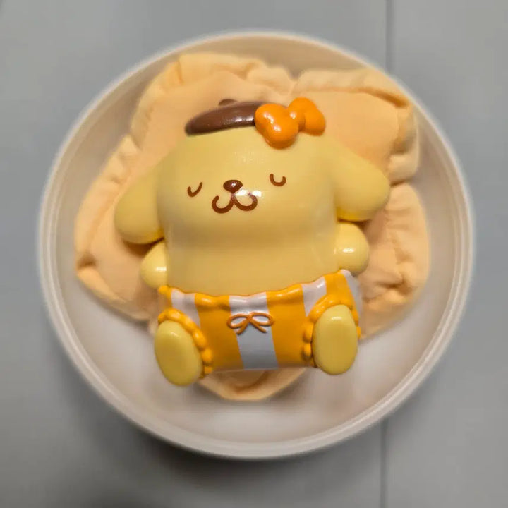 [BUNJANG] Sanrio Pompompurin Soft Cushion Figure Gacha / (폼폼푸린) 산리오 소프트 쿠션 피규어 가챠
