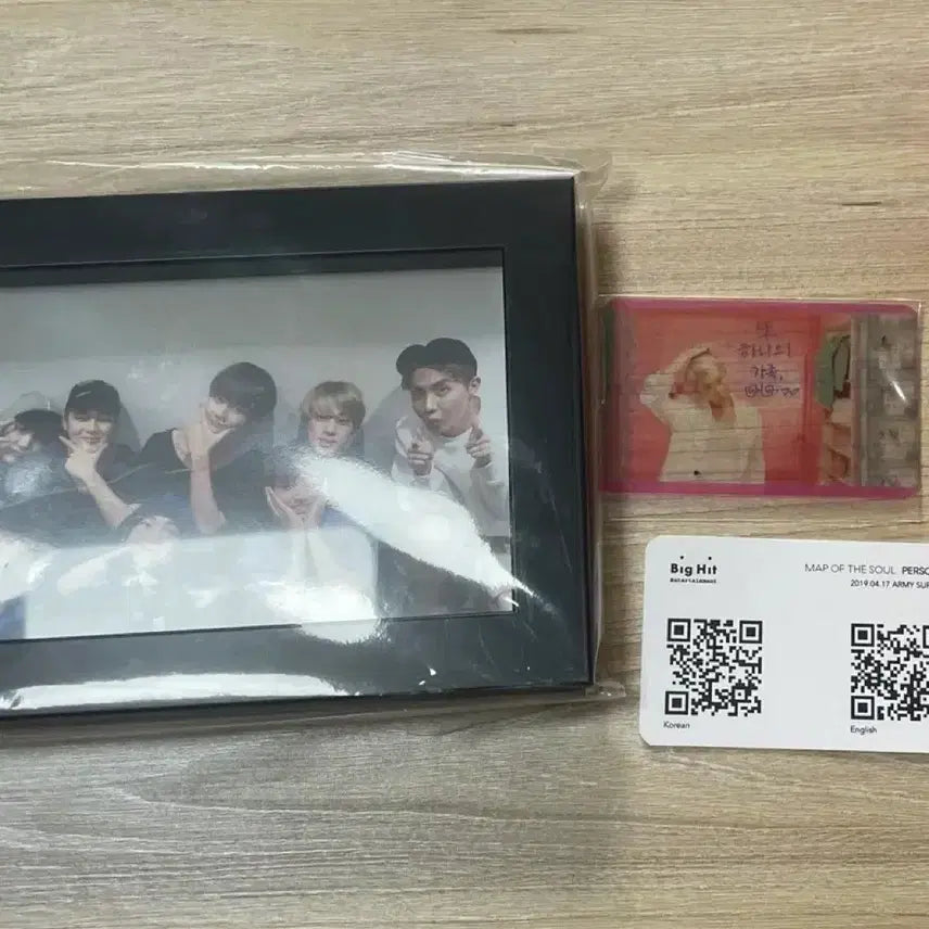 [BUNJANG] BTS (Bangtan Sonyeondan) "Persona" Studio Exclusive Family Photo Frame &amp; Photocard Set (Jungkook, V, Jimin) / 방탄 페르소나 역조공 가족사진 액자 공방 방탄소년단 bts 작은시 작것시 정국 뷔 지민