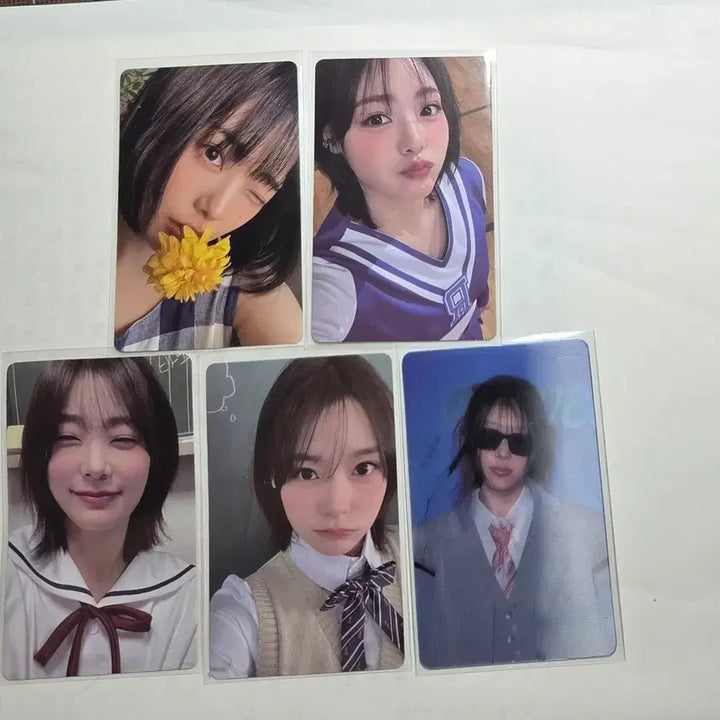 [BUNJANG] QWER Siyeon Photocard Bundle Set / 급처) QWER시연 포토카드 판매합니다!