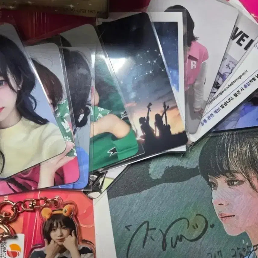 [BUNJANG] QWER Siyeon Photocard Bundle Set / 급처) QWER시연 포토카드 판매합니다!