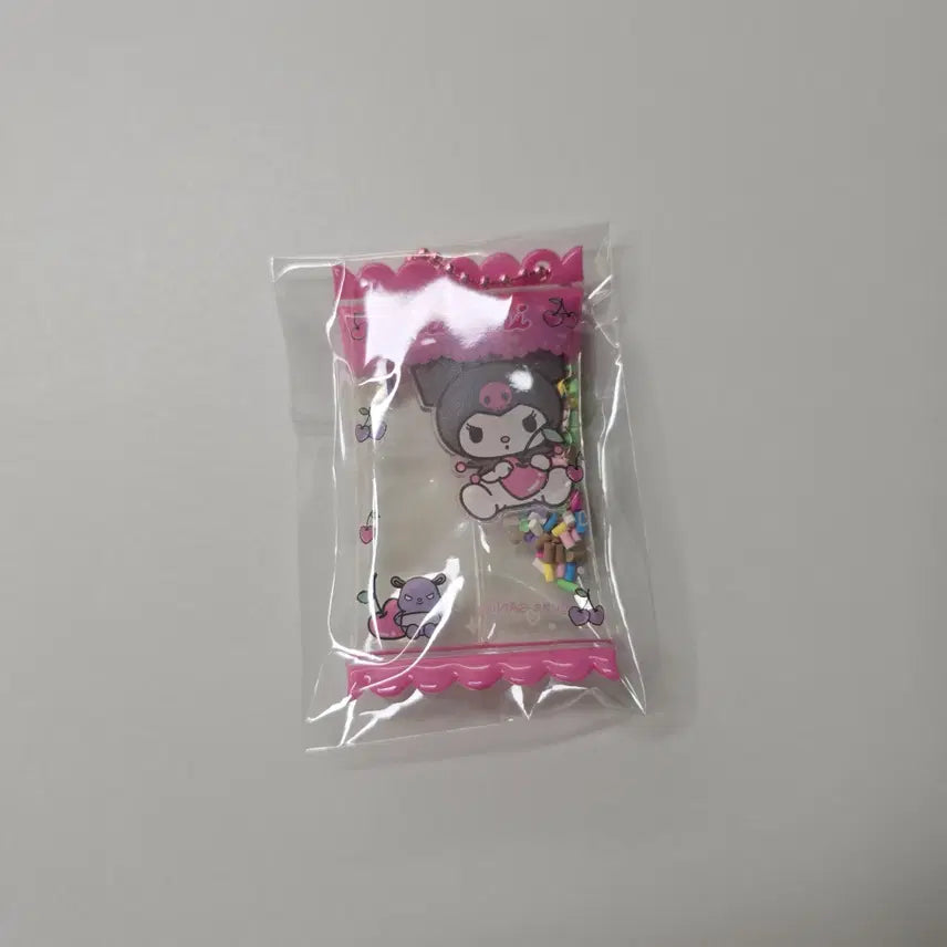 [BUNJANG] Sanrio Kuromi Cherry Pink Candy Charm / (체리 핑크 쿠로미) 산리오 랜덤 캔디 키링