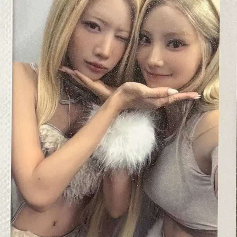 [BUNJANG] ARTMS Kim Lip Jinsoul Unit Official Photocard / 아르테미스 artms 김립 Kimlip 진솔 jinsoul 유닛 공방 포카