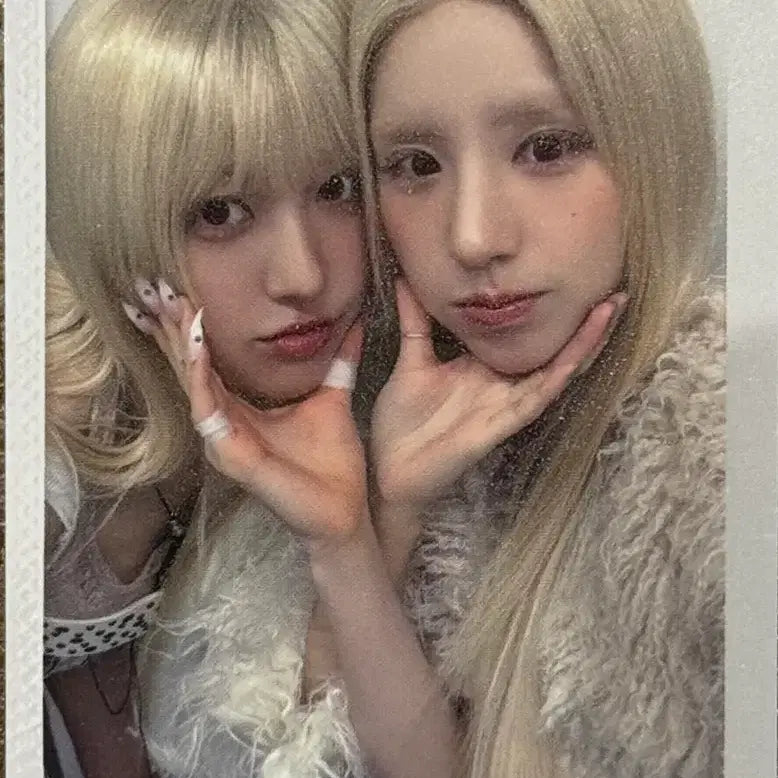 [BUNJANG] ARTMS Heejin &amp; Choerry Unit Official Photocard / 아르테미스 artms 희진 heejin 최리 choerry 유닛 공방 포카