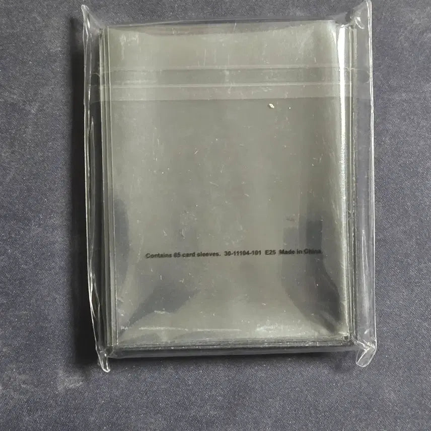 [BUNJANG] Pokemon North America Charizard UPC Sleeves Sealed / [포켓몬 카드]북미 리자몽upc 슬리브 미개봉