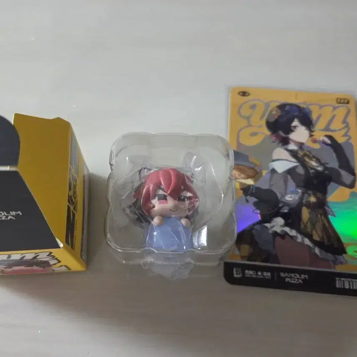 [BUNJANG] Zenes Zone Zero Manako Keycap + Ellen Photocard Bundle Set (Unused Redeem Code) / 반올림 젠레스존제로 젠존제 마나토 키캡+엘렌포토카드(리딤미사용) 일괄