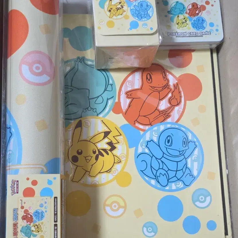 [BUNJANG] Pokemon TCG Starting &amp; Pikachu Illustration Playmat, Tin Case, Deck Case, Binder Set / 포켓몬스터 모험의 시작 스타팅&amp;피카츄  플레이매트, 틴케이스, 덱케이스, 바인더 세트