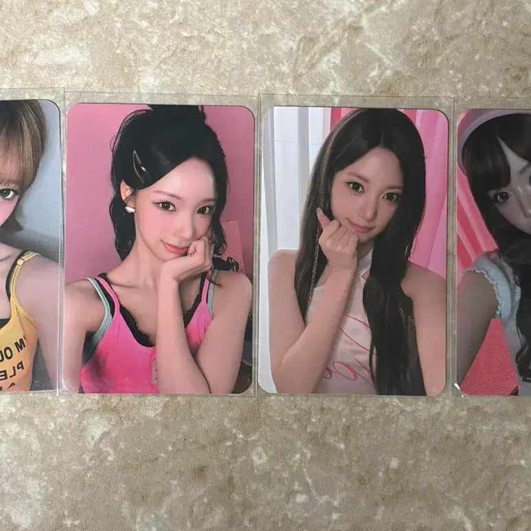 [BUNJANG] RESCENE Studio Photocard Set - Won, Reeve, Minami, May / 리센느 공방 포토카드 원이 리브 미나미 메이