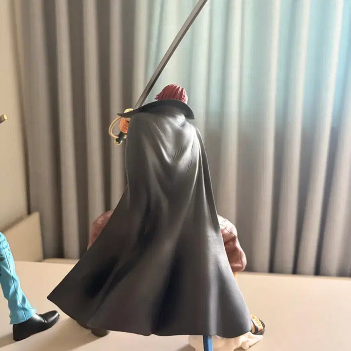 [BUNJANG] Banpresto Grandista Shanks Trafalgar Law Figure Set / 반프레스토 그란디스타 샹크스 트라팔가 로우 피규어