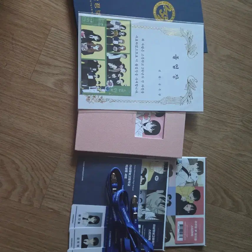 [BUNJANG] Yeonlam Hyukmyeong Graduation Album Tumblbug E Set Full Set / 연애혁명 졸업앨범 텀블벅 E세트 풀구성 / 단순개봉 / 하자X