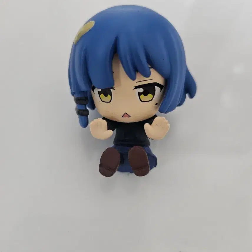 [BUNJANG] Bocchi the Rock! Yamada Ryō Mini Figure / 봇치더록 꽈당 가챠 야마다 료 미니피규어 봇치더락 가챠