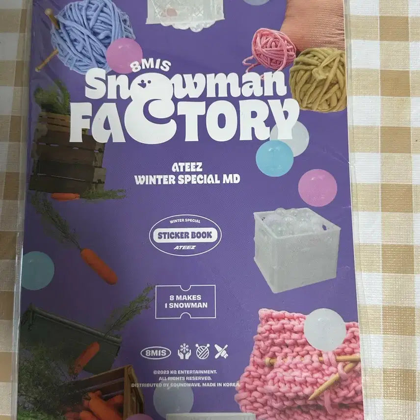 [BUNJANG] ATEEZ Snowman Factory Sticker Book Winter Special MD / 에이티즈 스노우맨 팩토리 스티커북 윈터 스페셜 MD