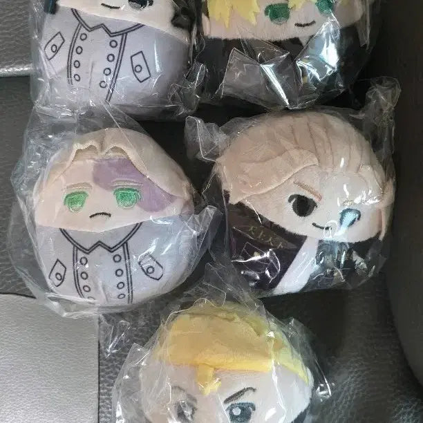 [BUNJANG] Tokyo Revengers Nuikolongs Plush Set (5 types) / 도쿄리벤저스 누이코롱 5종 판매
