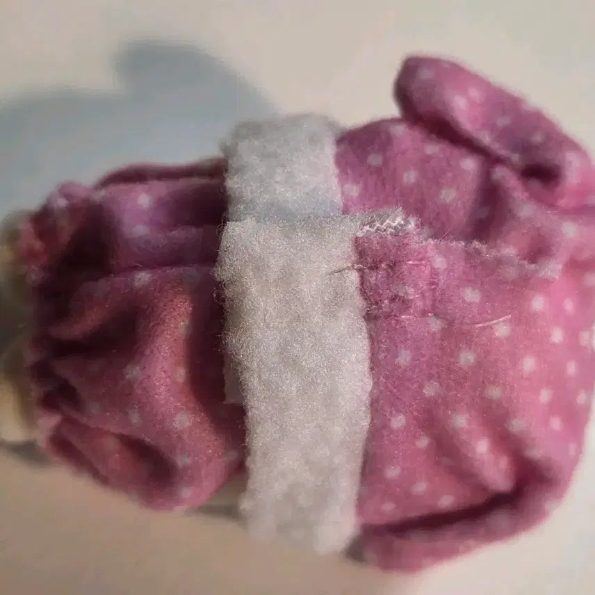 [BUNJANG] Sylvanian Families Rabbit Pink Costume / 실바니안 패밀리 토끼 인형 핑크 코스튬 핑크 반택포 4만원
