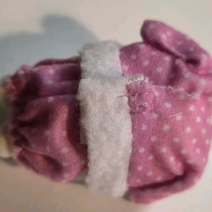 [BUNJANG] Sylvanian Families Rabbit Pink Costume / 실바니안 패밀리 토끼 인형 핑크 코스튬 핑크 반택포 4만원