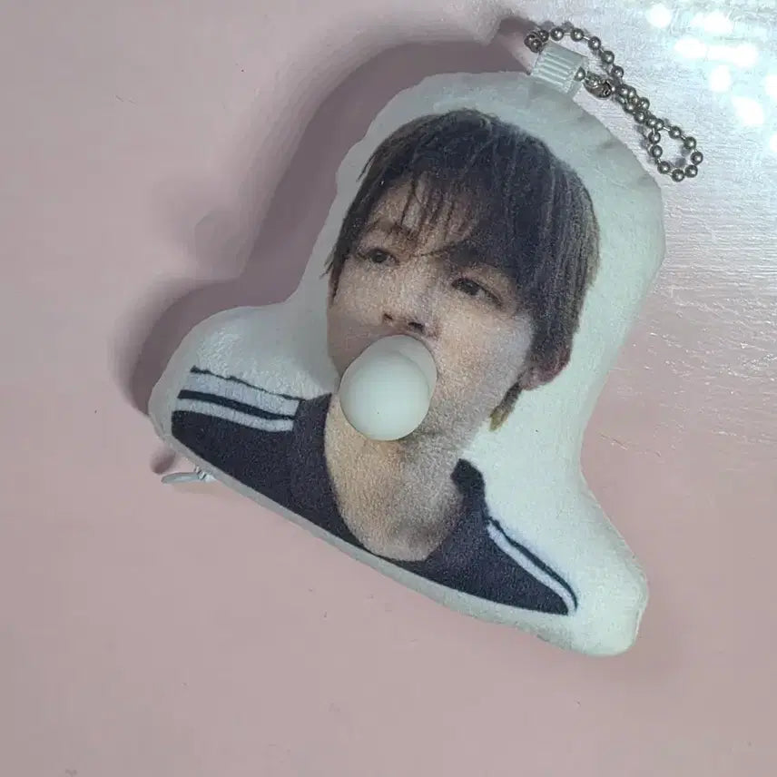 [BUNJANG] Cortis Sung-hyun Balloon Gum Doll Keyring / 코르티스 성현 풍선껌 인형 키링 cortis
