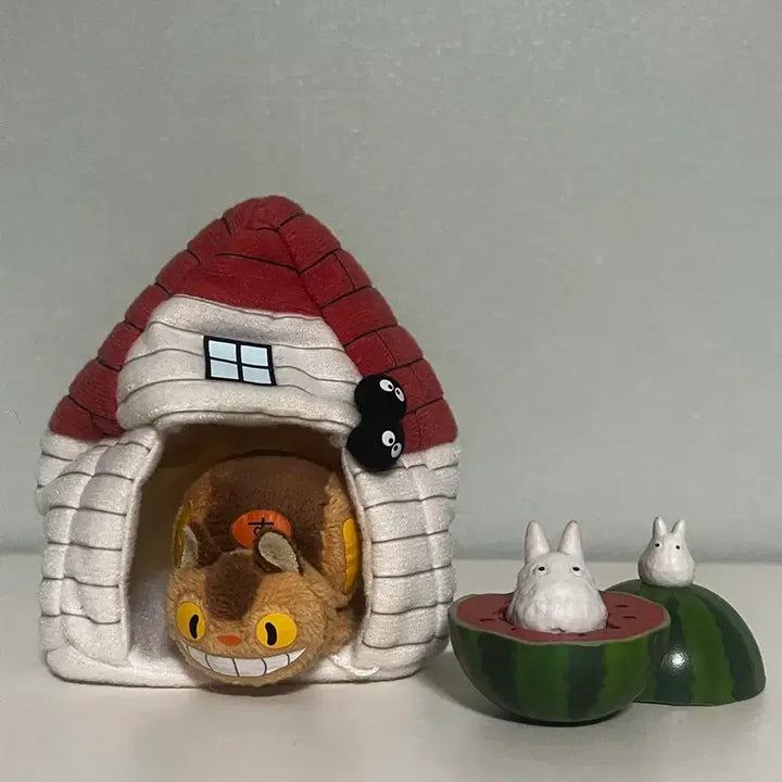 [BUNJANG] Ghibli Totoro Nekobus House Figure / 지브리 굿즈 토토로 네코버스 집 판매