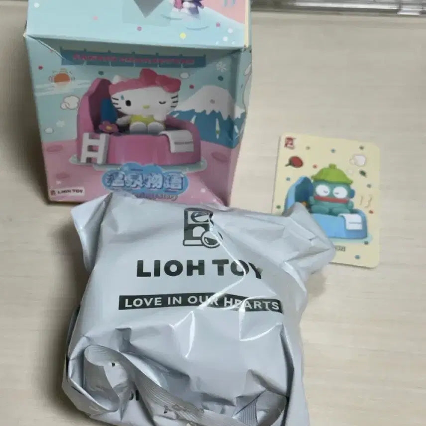 [BUNJANG] Hangyodon LIOH Toy Onsen Figure (Sealed) / 한교동 LIOH toy 온천 피규어 미개봉 팝니다