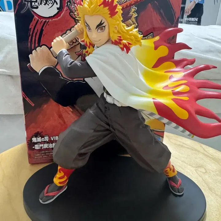[BUNJANG] Banpresto Demon Slayer Kyojuro Rengoku Figure / 반프레스토 귀멸의칼날 렌고쿠 쿄쥬로 팝니다.