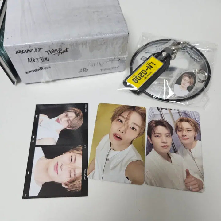[BUNJANG] Stray Kids This &amp; That Limited Edition Truck Version Unsealed Album Unit I.N 2-Cut Photocard / 아이엔 세트/ 스트레이키즈 this&amp;that 디스앤댓 한정반 트럭 버전 개봉 앨범 유닛 투컷 2컷 포카 앨포 limited album truck ver.