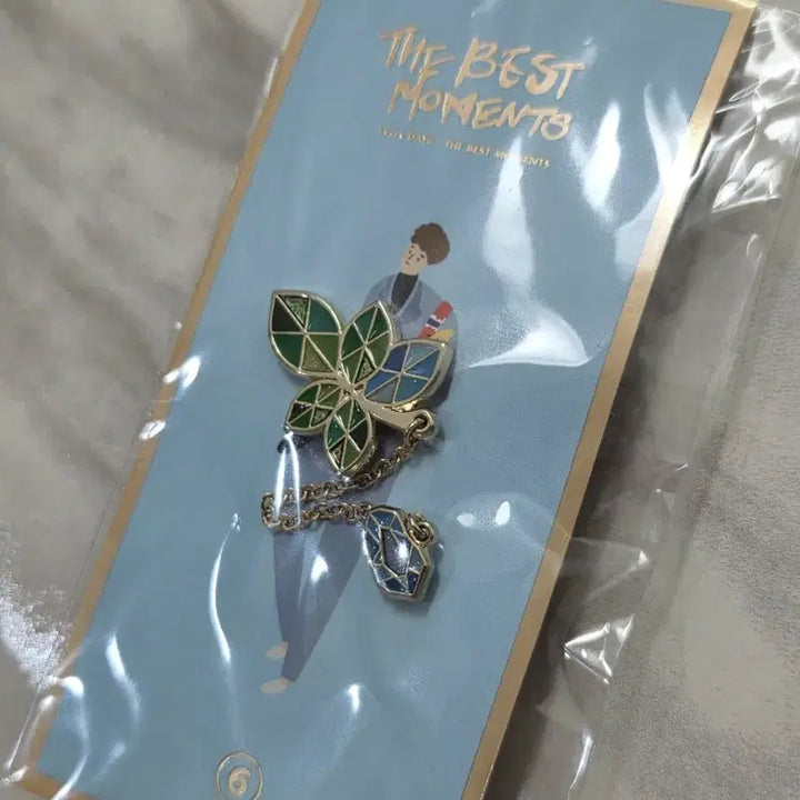 [BUNJANG] DAY6 Young K Edesk The Best Moments Badge / 데이식스 영케이 뱃지 에데식 The Best Moments