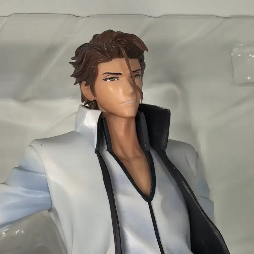[BUNJANG] Bleach Aizen Sousuke Ichiban Kuji String of Souls B Prize Figure / 블리치 아이젠 B상 스트링 소울즈 20주년 이치방쿠지 제일복권