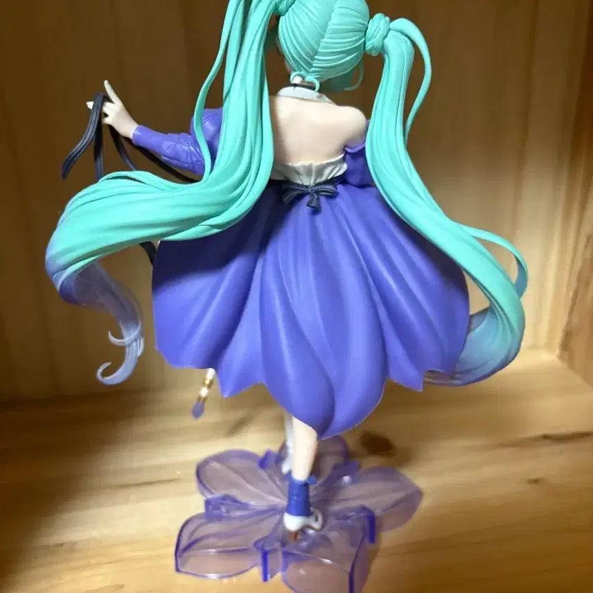 [BUNJANG] Hatsune Miku Birthday 2024 Amp Flower TAiTO Figure / 하츠네 미쿠 피규어 생일 birthday 2024 amp flower 타이토