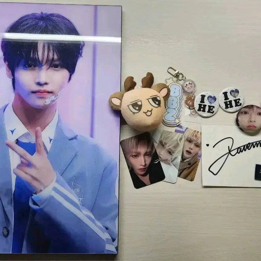 [BUNJANG] Zhang Hanum Merchandise Bundle Set / 장한음 굿즈 양도 밤비즈 양도