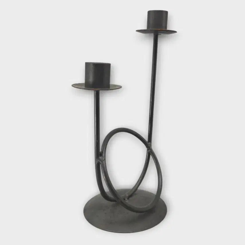 [BUNJANG] Vintage Cast Iron 2-Arm Candlestick Holder / 엔틱 민속품 특이한 형태의 무쇠 빈티지 2구촛대