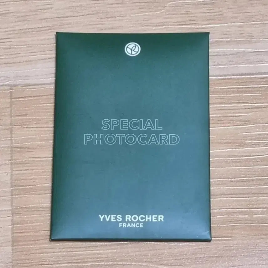 [BUNJANG] Yves Rocher All Day Deep Photocard Set (Sealed) / 미개봉) 이브로쉐 올데프 포카 1set