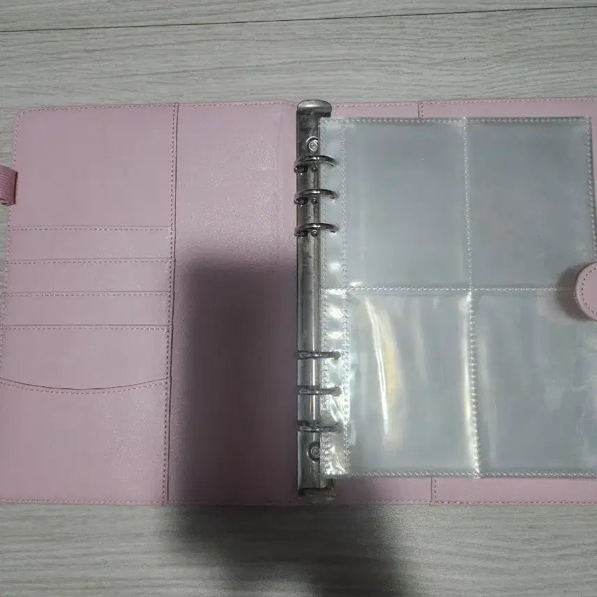 [BUNJANG] Macaron Binder with 19 Double-Sided Sleeves / 마카롱 바인더(양면 속지 19장 포함)
