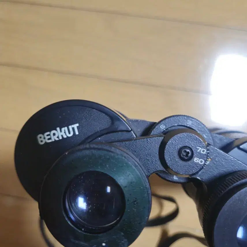 [BUNJANG] 1960s Berkut 7x50 Russian Military Binoculars / 러시아 빈티지 군용망원경