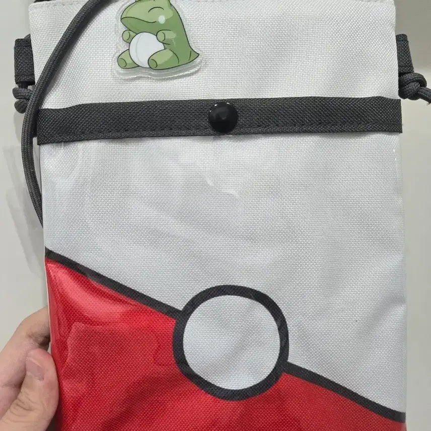 [BUNJANG] PokéPark Kanto Elite Trainer Pass Special Edition Bag &amp; Kicking Strap Keychain Set / 포켓파크 칸토 엘리트 트레이너 패스 특전 가방