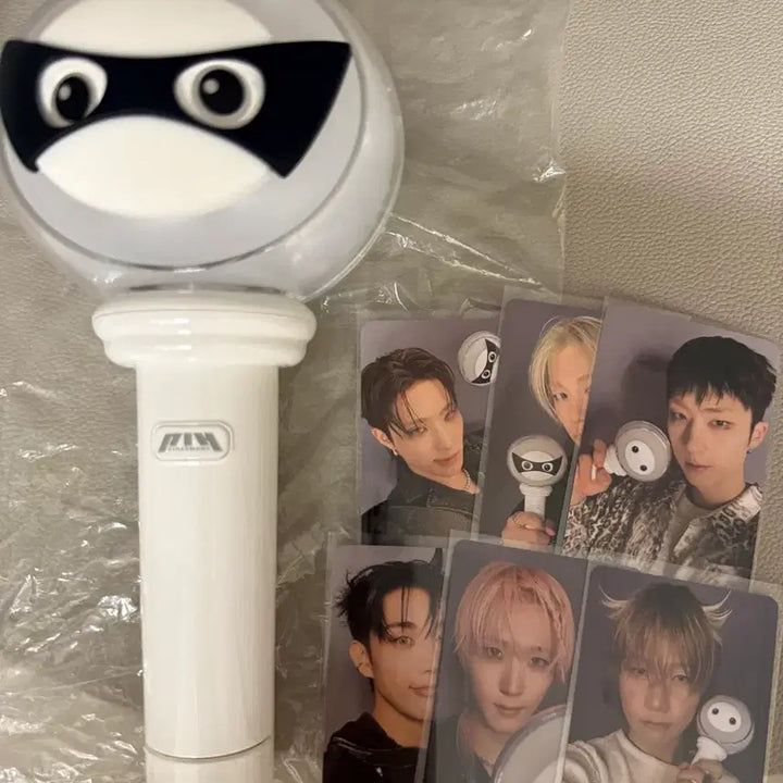 [BUNJANG] P1Harmony Official Lightstick Peace Bong Ver.2 / 피원하모니 공식 응원봉 피스봉