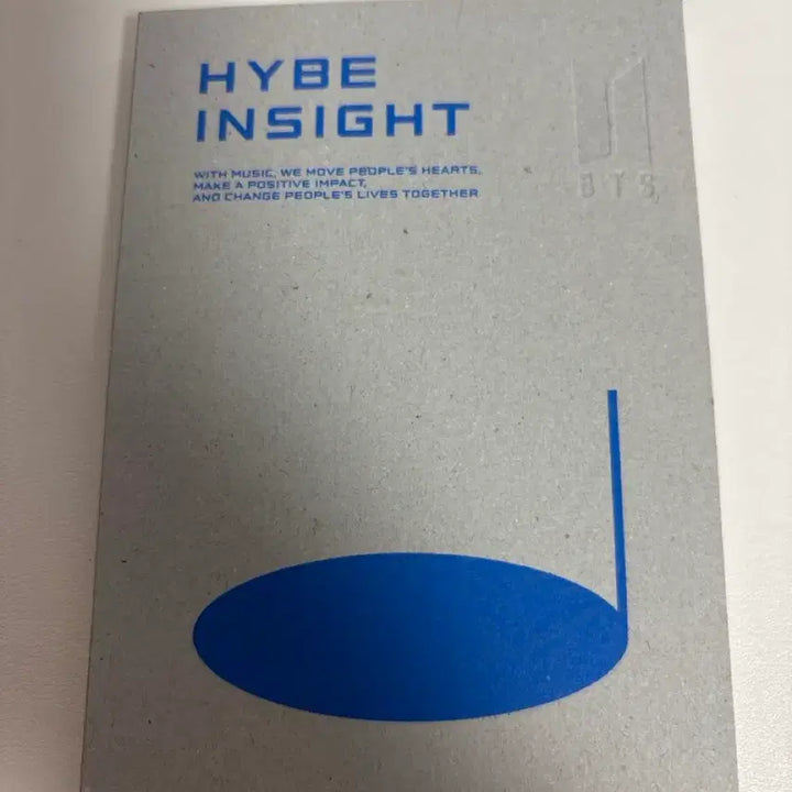[BUNJANG] BTS Hybrid Insight Photobook / BTS 하이브 인사이트 포토북