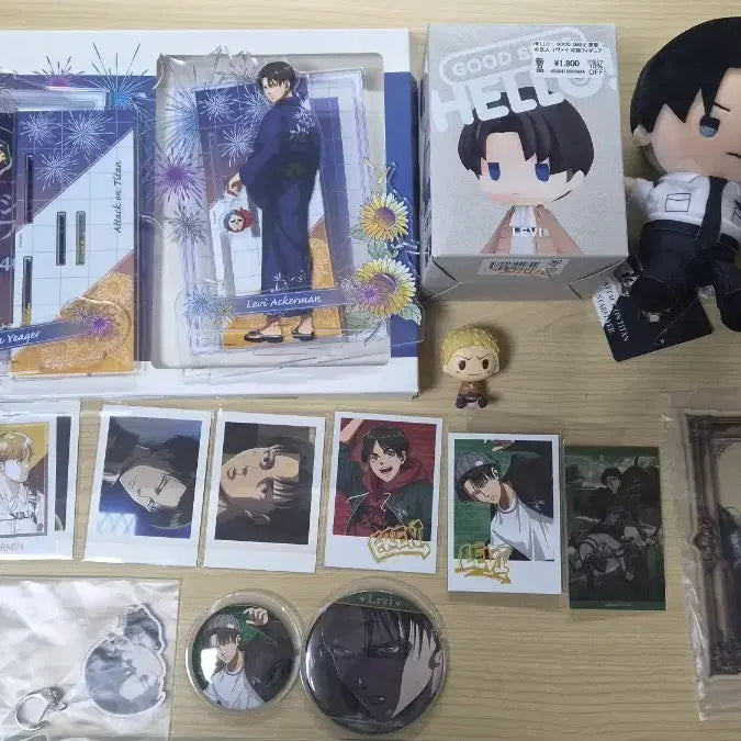 [BUNJANG] Attack on Titan Merchandise Bundle / 진격의 거인 굿즈