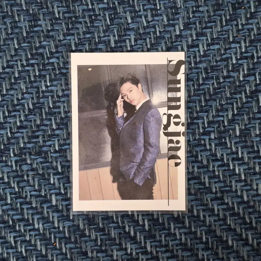 [BUNJANG] BTOB Yook Sung Jae Album Photocard / 비투비 육성재 앨범 포카