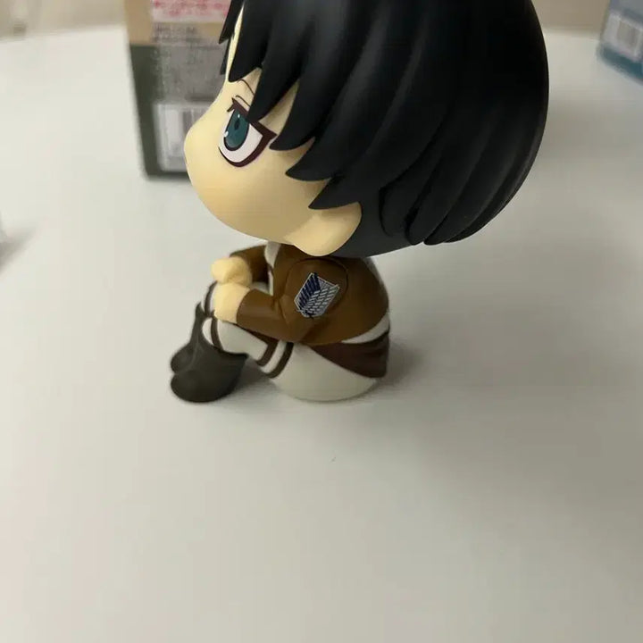 [BUNJANG] Attack on Titan Levi Lookup Cushion w/ Bonus / 진격의 거인 진격거 리바이 룩업 피규어 방석 특전O