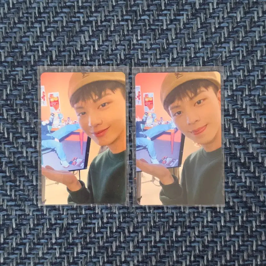 [BUNJANG] BTOB Yook Sung Jae Fanmeeting Photocard / 비투비 육성재 팬미팅 포카