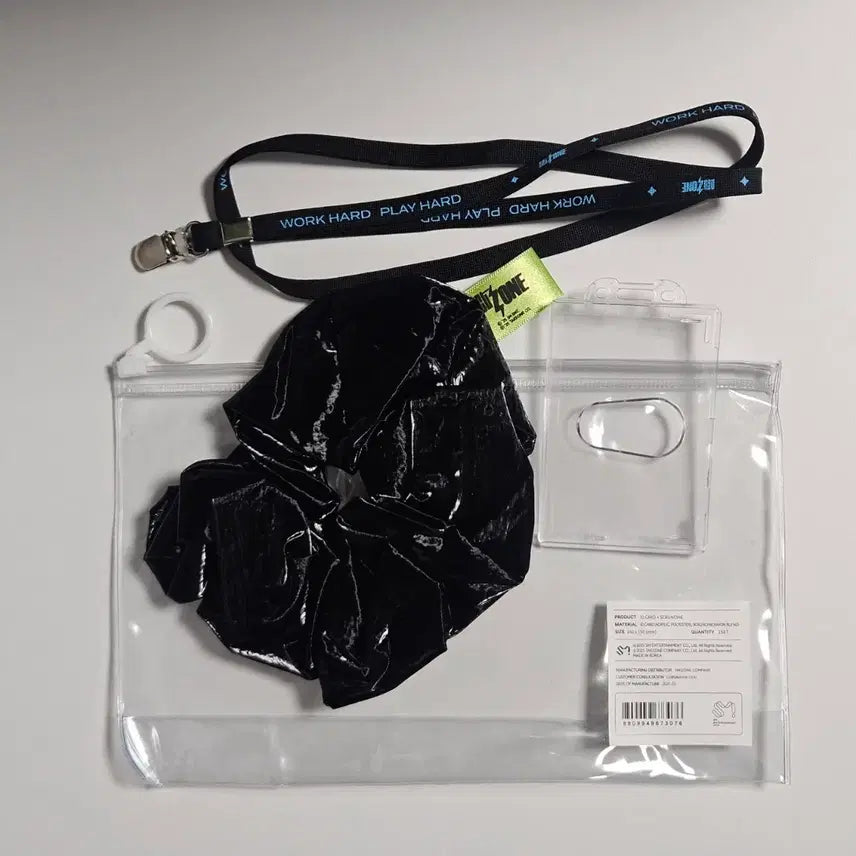 [BUNJANG] NCT Zone Japan ID Card &amp; Scrunchie Set / nct zone 엔시티존 일본 팝업 아이디카드 스크런치 세트