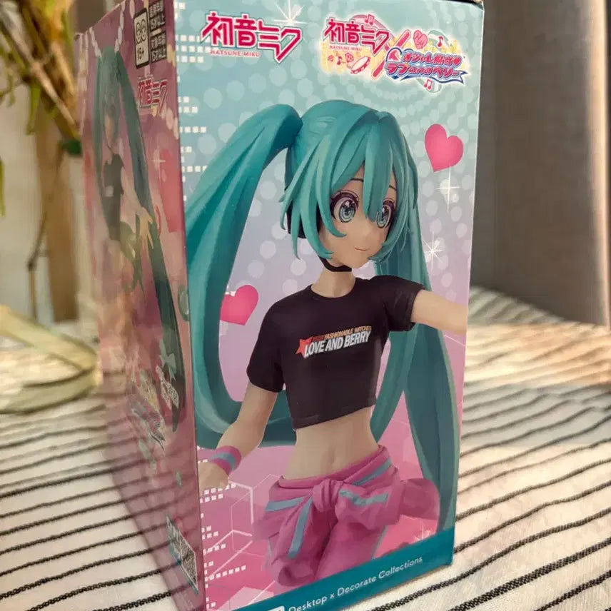 [BUNJANG] Sega Hatsune Miku Oshare Witch Love and Berry Ver. Figure / 세가 하츠네 미쿠 오샤레 마녀 러브 and 베리