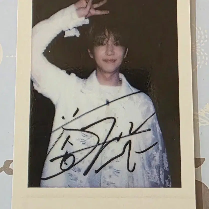 [BUNJANG] SHINee Onew Atmos Polaroid + Smini Sealed Album Bundle Set / 온유 진기 샤이니 애트모스 폴라+슴미니 미개봉