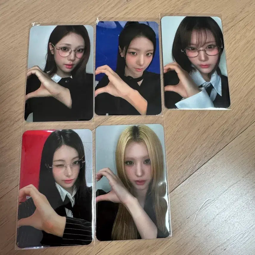 [BUNJANG] ODD YOUTH Fanmeeting Entry Photocard Bundle Set / 오드유스 팬미팅 입장포카