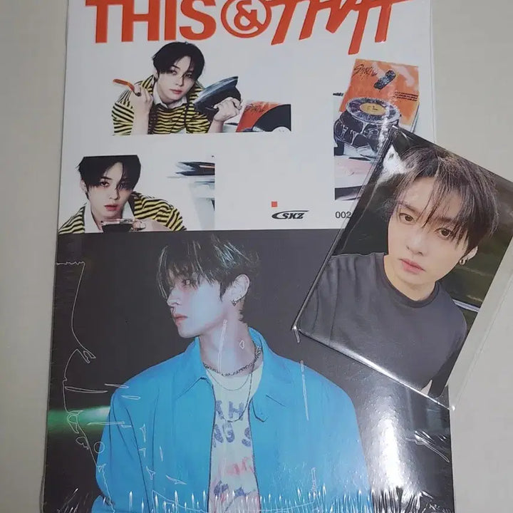 [BUNJANG] Stray Kids This &amp; That And Ver. Lee Know Album Photocard (POB) / 스키즈 this &amp; that 개인반 아코디언 알라딘 미공포 리노