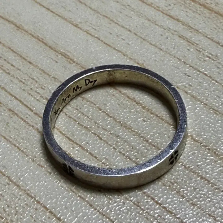[BUNJANG] Day6 Madering Ring / 데이식스 마데링