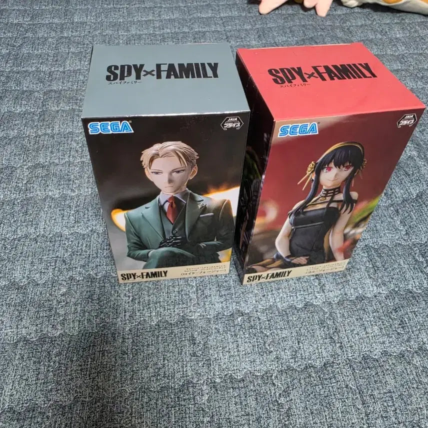 [BUNJANG] Sega Spy x Family Loid &amp; Yor Sealed Figures Bundle / 세가 스파이패밀리 로이드 요르 미개봉 피규어 묶음판매합니다