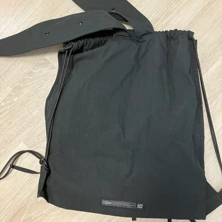 [BUNJANG] Courrèges x NewJeans Collaboration Black Bag / 꼴레 뉴진스 가방