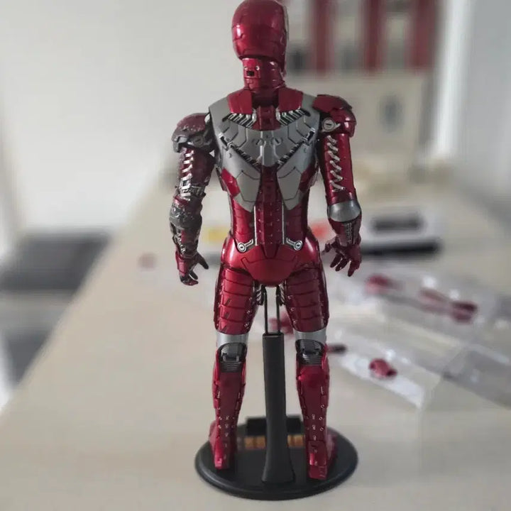 [BUNJANG] Hot Toys Iron Man Mark V Figure (Damaged/Missing Parts) / 핫토이 아이언맨 마크5  (하자 누락품)